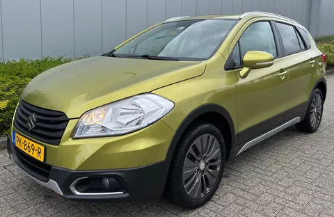 Suzuki SX4 S-Cross 1.6 Exclusive 2013 PANO CLIMA TREKHAAK KEYLESS