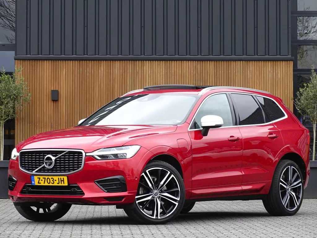 Volvo XC60 T8 407PK TE AWD Inscription / R-Design / Bowers &amp; Wilkins / 360&deg;