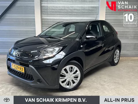 Toyota Aygo X 1.0 VVT-i MT Play Toyota Aygo X 1.0 VVT-i MT play NL-auto Carplay Airco