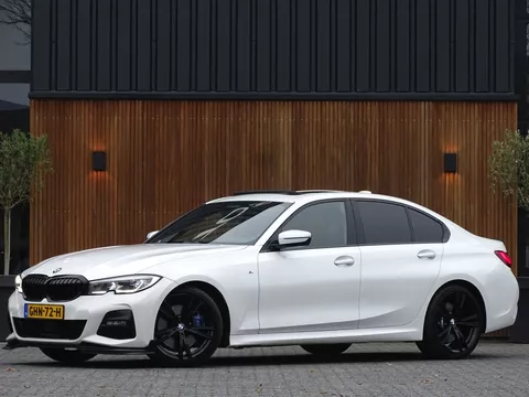 BMW 3 Serie 330i 259PK / M-Sport / Individual / M340 Ed. / laser