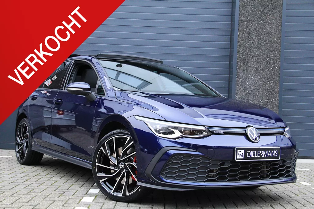 Volkswagen Golf 8 GTE | Pano | IQ Light | Adelaide | Head up | Elektrische trekhaak | Bom en Bomvol!
