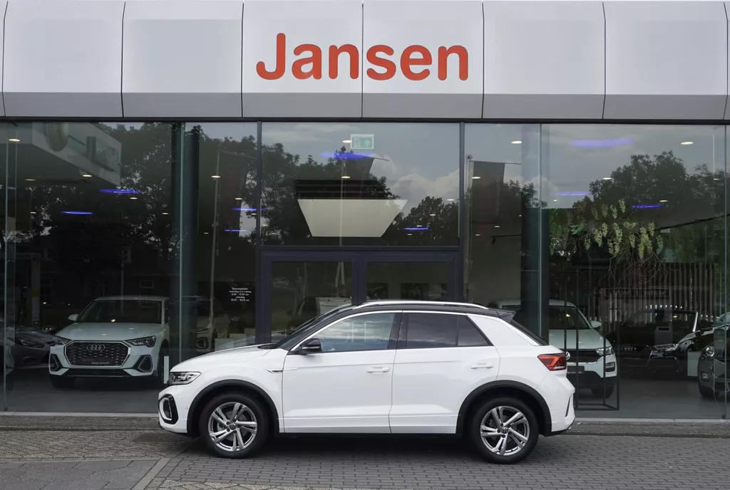 Volkswagen T-Roc 1.5 TSI R-Line | CarPlay | Camera | ACC | Navi