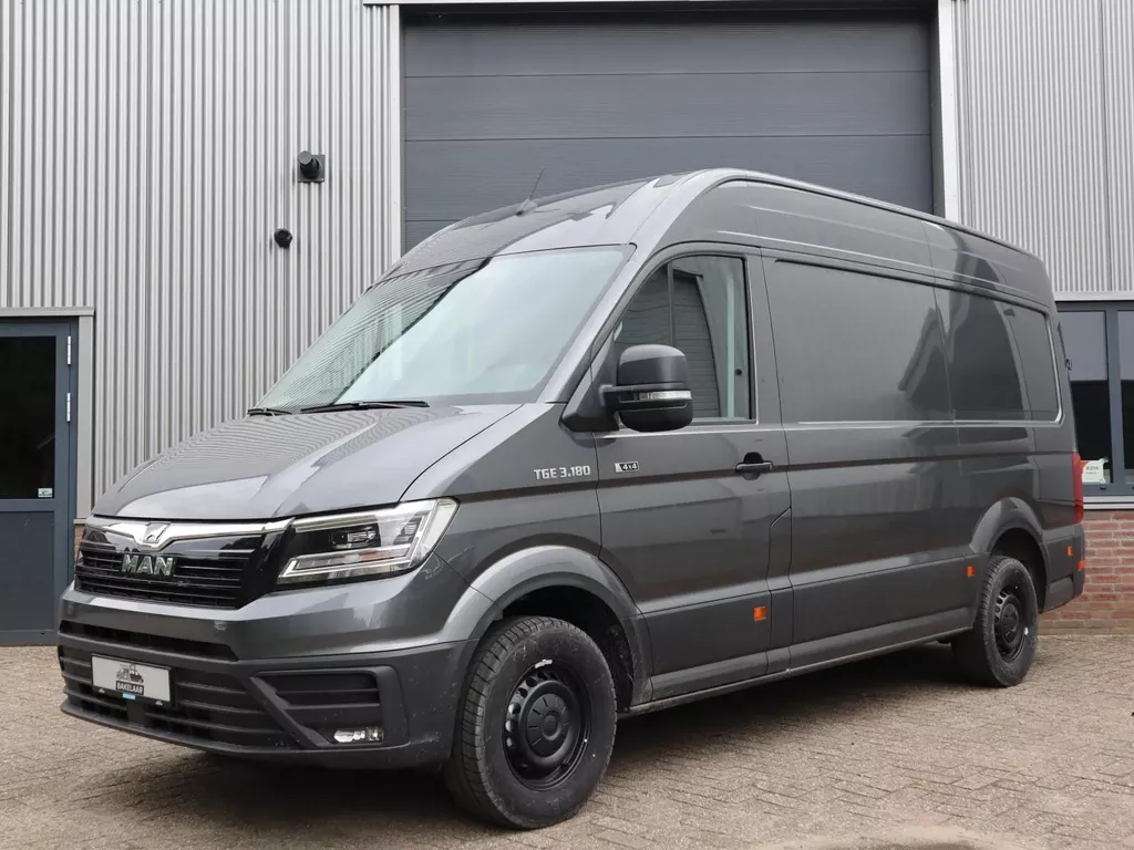MAN TGE 3.180 Aut. 4X4 LED, TH, Camper draaistoelen, App-connect L3H3
