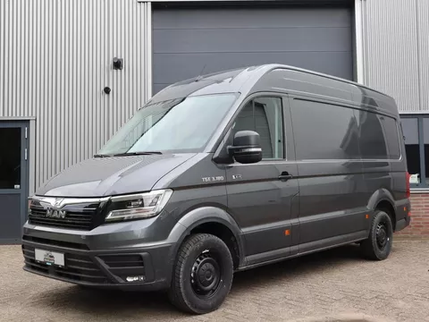 MAN TGE 3.180 Aut. 4X4 LED, TH, Camper draaistoelen, App-connect L3H3