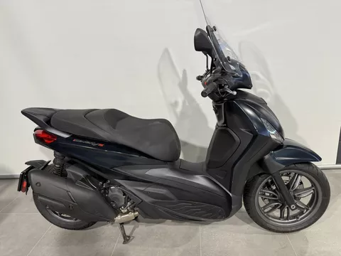 Piaggio Beverly 400 S