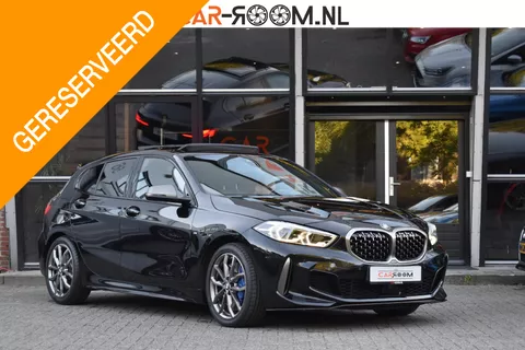 BMW 1-serie M135i xDrive High Executive Pano Ambiance