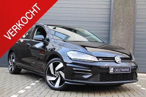 Volkswagen Golf 1.5 TSI Highline Business R Full LED martix | Carplay | Stoelverwarming | Adaptive cruise | Bomvol! Volkswagen Golf 1.5 TSI Highline Business R Full LED martix | Carplay | Stoelverwarming | Adaptive cruise | Bomvol!