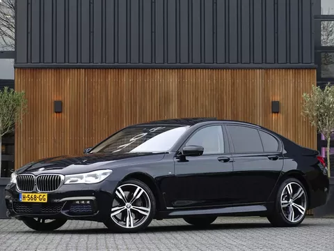 BMW 7 Serie 750i V8 TwinTurbo 449PK / M- Individual / B&amp;W
