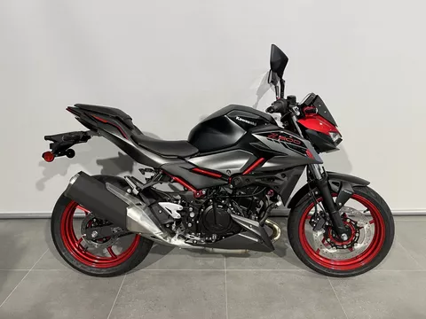 Kawasaki Z500 SE