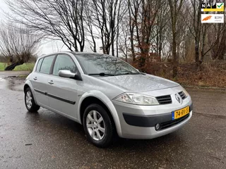 Renault M&eacute;gane 1.6-16V Privil&egrave;ge Luxe | 1e eig.| NAP! | CLima| APK 10-2025