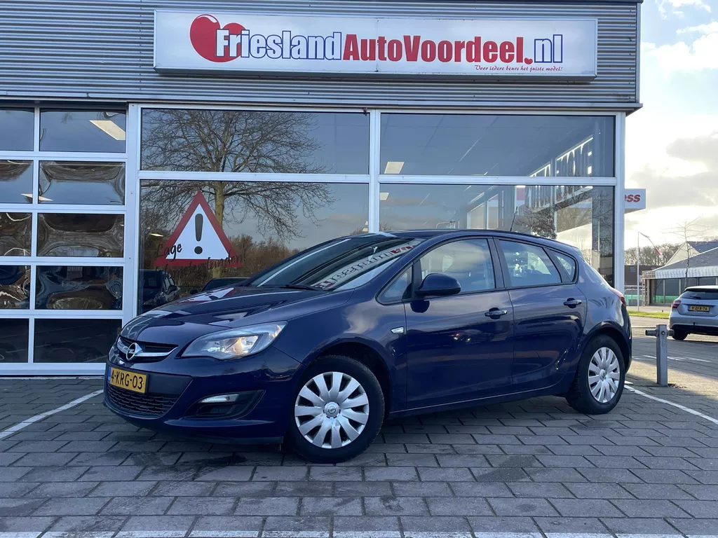 Opel Astra 1.4 Berlin /Airco/Cruise control/Trekhaak/nieuwe APK bij aflevering/