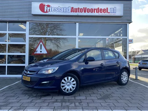Opel Astra 1.4 Berlin /Airco/Cruise control/Trekhaak/nieuwe APK bij aflevering/