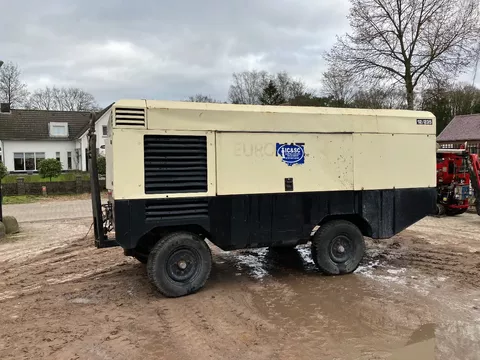 te koop ingersoll rand 12/235 mobiele compressor