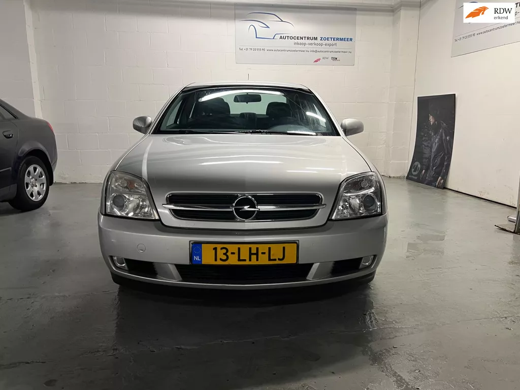 Opel Vectra 1.8-16V Comfort