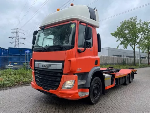 DAF 400 CF EURO 6 AUTOMATIC / 6X2
