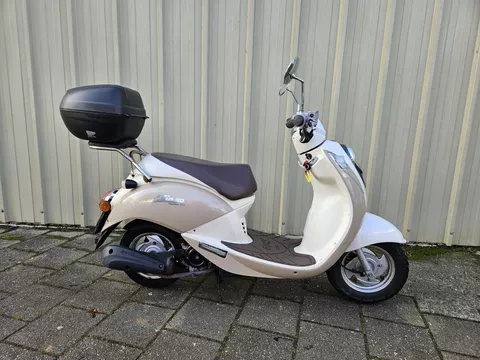 SYM MIO