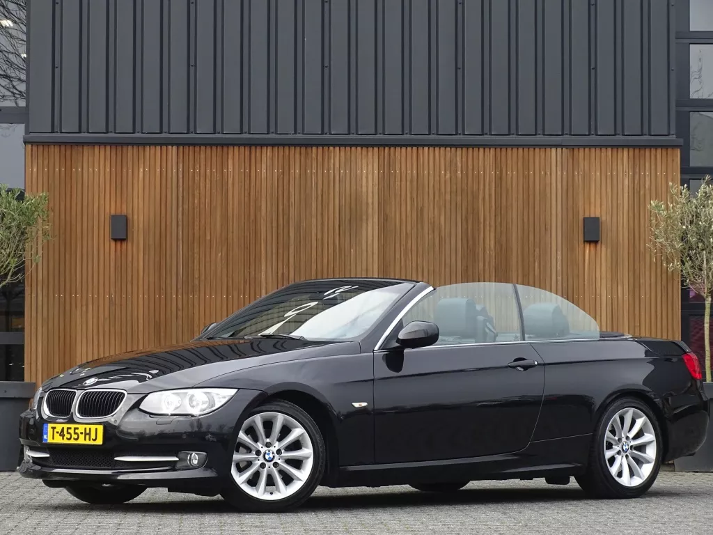 BMW 3 Serie Cabrio 320i 163PK / High Executive / 2012 / M-Sport /