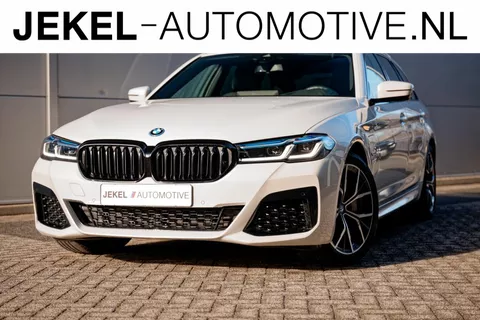 BMW 5-serie Touring 530e xDrive M-Sport, Panodak, H/K, TH, enz