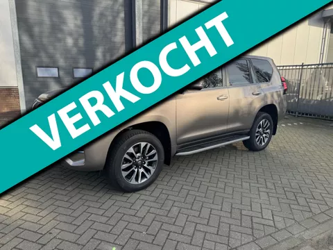 Toyota Land Cruiser 2.8 D-4D 204PK, BPM VRIJ Professional Van, RIJKLAAR, Camera, Leder, Stoelventilatie, LED, etc.