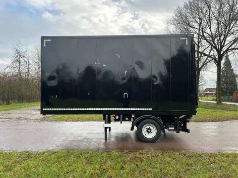 HE-WA Be oplegger 5.1 ton gesloten met laadklep 1000 kg