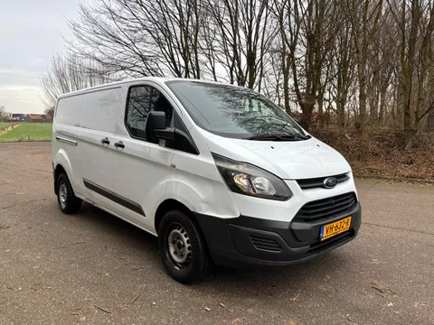 Ford Transit Custom 330 2.2 TDCI L2H1 Ambiente | 3 pers. | APK verlopen