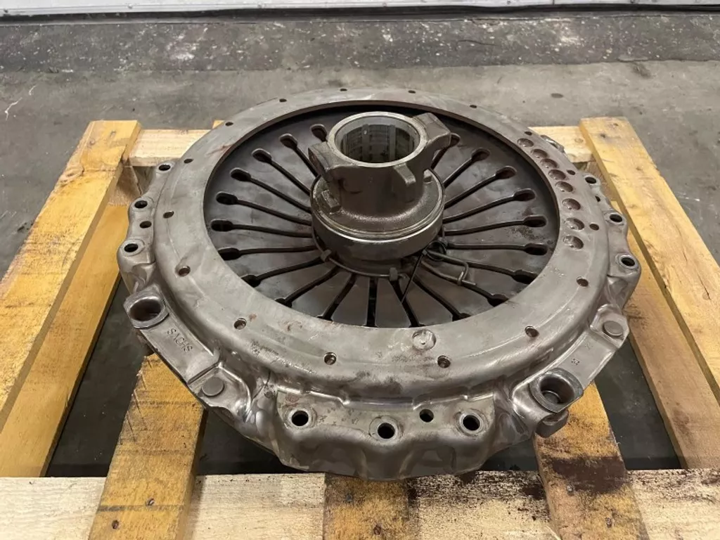 MAN 81.30305-0246 SACHS CLUTCH PRESSURE PLATE D3876 LF