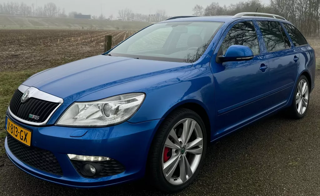 Skoda OCTAVIA 2.0 TFSI RS 200PK DSG XENON NAVI CLIMA AUTOMAAT