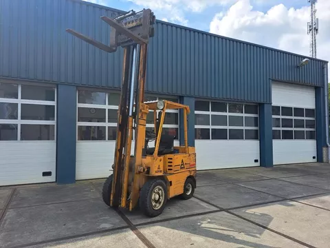 o Allis Chalmers ACP50 Heftruck CK 2.5 ton hefvermogen o Allis Chalmers ACP50 Heftruck CK 2.5 ton hefvermogen