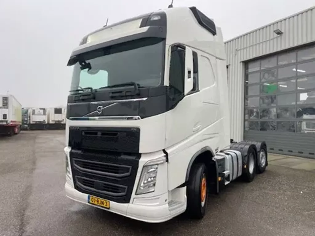 Volvo FH 13.460 6X2 Boogie,ADR,VLG,580.295 km!!,NL truck,schuifschotel,Globetrotter,9 tons vooras