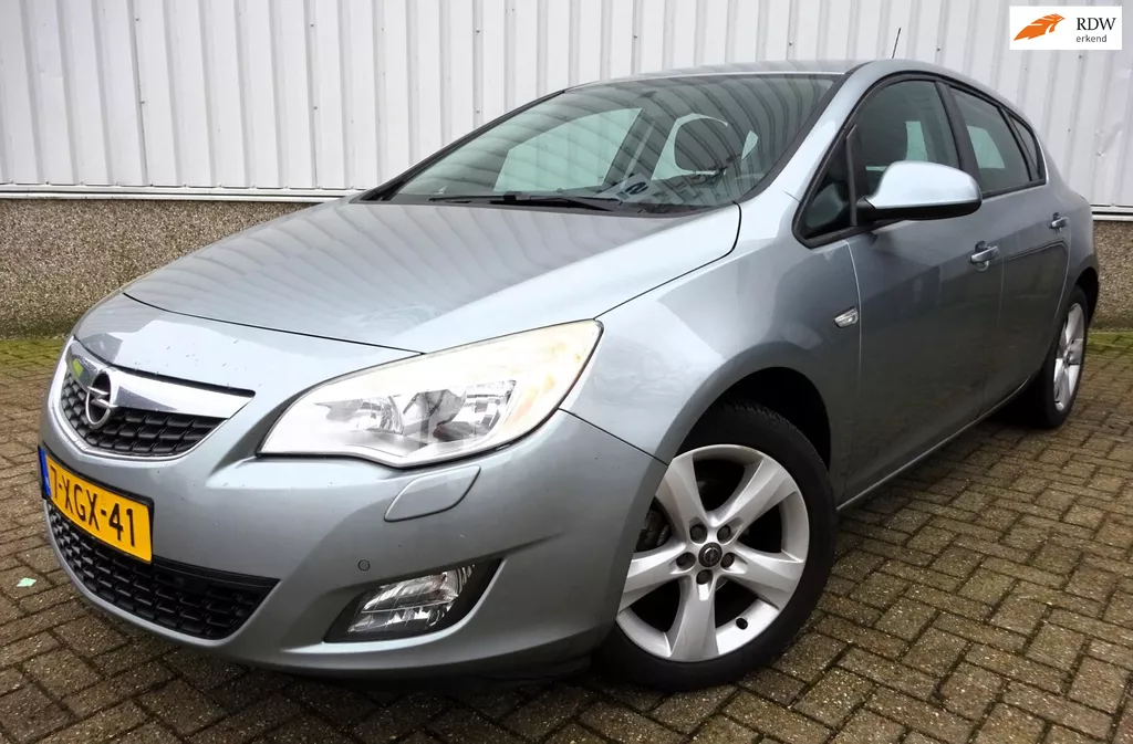 Opel Astra 1.6 Selection Airco / Zeer netjes | apk 09-06-2026