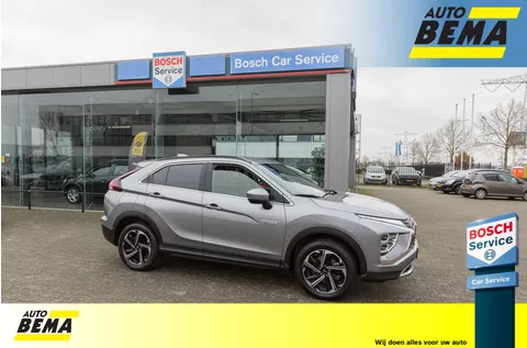 Mitsubishi Eclipse Cross 2.4 PHEV Intense+ 1 jaar garantie