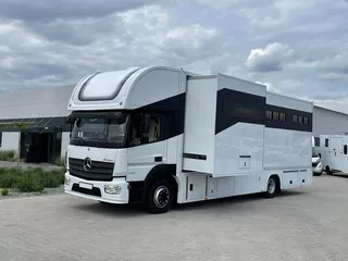 Mercedes-Benz Atego 1530 5-paards paardenvrachtwagen SLIDE-OUT Living
