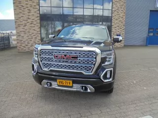 GMC Sierra Denali 6.2 V8 AT4 Carbon Pro Voll alle Opties