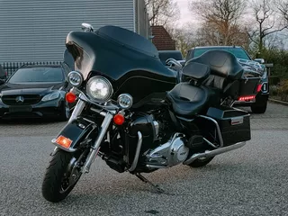 HARLEY DAVIDSON FLHTK Electra Glide Ultra Limited