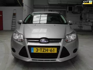 Ford Focus Wagon 1.6 TDCI Lease Trend NAVI AIRCO 07-2014