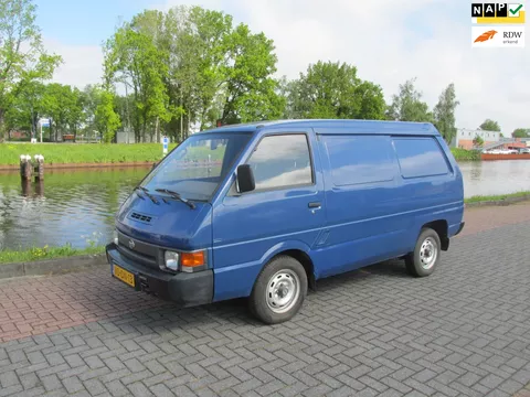 Nissan VANETTE 2.0D