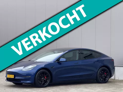 Tesla Model 3 Long Range AWD 75 kWh AUTOPILOT BTW NAP PANO