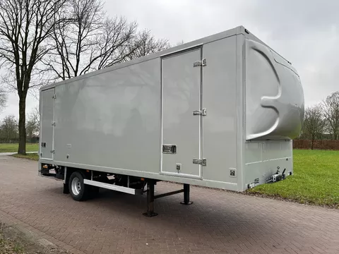 Veldhuizen be oplegger 7.5 ton gesloten met laadklep 1000 kg