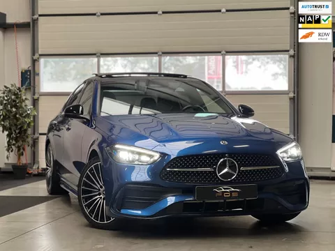 Mercedes-Benz C-klasse 220d AMG|360°|Pano|Hud|Burmester Mercedes-Benz C-klasse 220d AMG|360°|Pano|Hud|Burmester