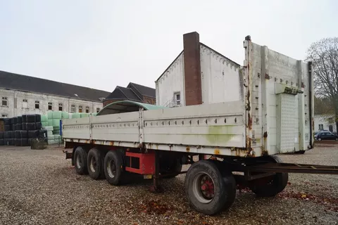 Muller 4-assige aanhangwagen