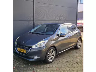 Peugeot 208 1.2 VTi Allure Panoramadak Lmv Cruise Nap