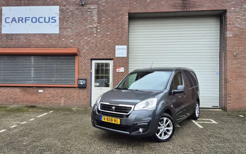 Peugeot Partner 120 1.6 BlueHDi 100 L1 Premium Pack S&amp;S Cruise NAP Apple Carplay Navi APK