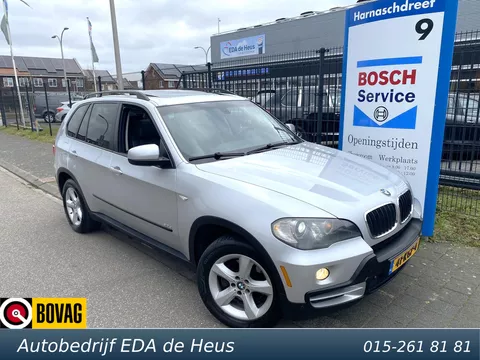 BMW X5 xDrive30i Automaat High Executive Youngtimer! Zeer compleet met o.a. stoel-, stuur- &eacute;n achterbankverwarming, panodak, leer, etc.