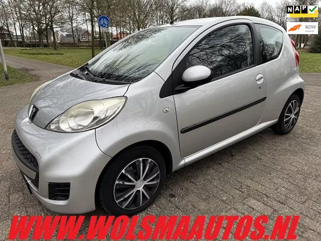 Peugeot 107 1.0-12V XS