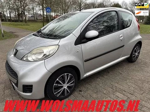Peugeot 107 1.0-12V XS