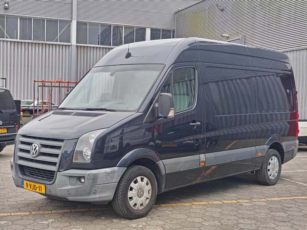 Volkswagen Crafter 2.5 TDI L2H2