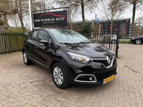 Renault CAPTUR 1.5 dCi Dynamique Dealer Ond Clima Auto Nav Cruise-con