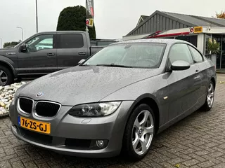 BMW 3-serie 320i Coup&eacute; Automaat Xenon 2008 Youngtimer