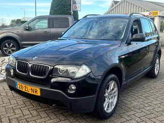 BMW X3 2.0i Executive Benzine 2008 Zwart Youngtimer