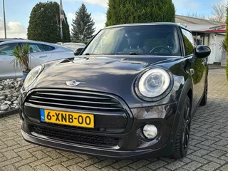 Mini Cooper 1.5D Chili 2014 Automaat Navi Pano Black Edition